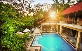 Arika Villa